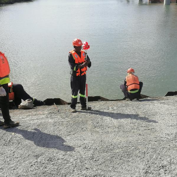 Engineering/construction surveying